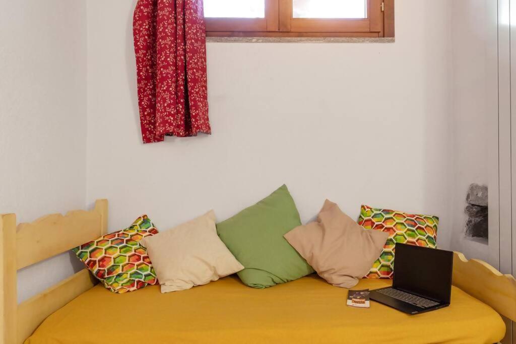 Dimora Gilles Aosta Valley Bard Room photo